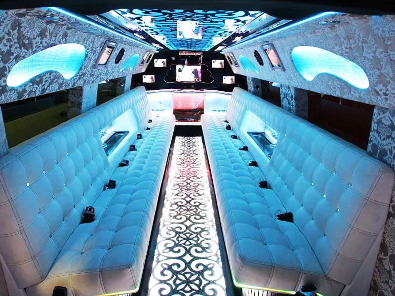 Black Phantom 22 Seater Stretch Hummer Gallery 3