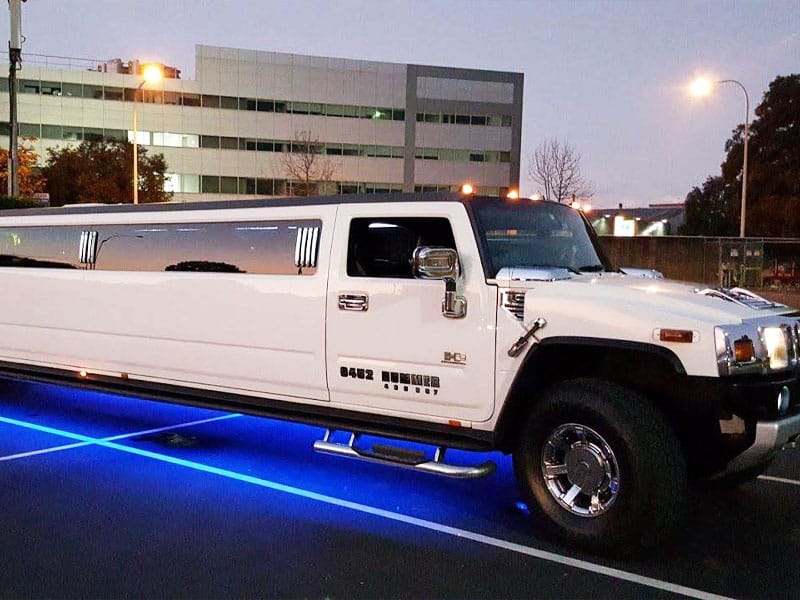 White hummer limousine hire